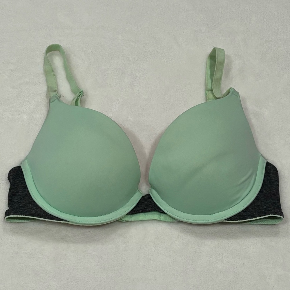 PINK VICTORIA’S SECRET Wear Everywhere Push Up Bra - mint green & gray, size 32C